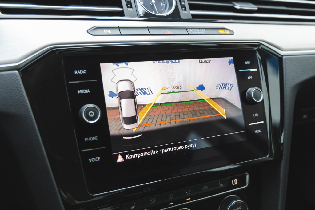 Volkswagen Passat R-Line 4Motion 2018 фото 23