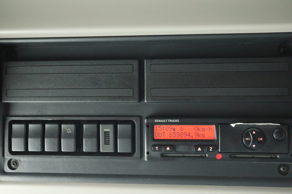 Renault Premium 460Dxi 2012 photo 11