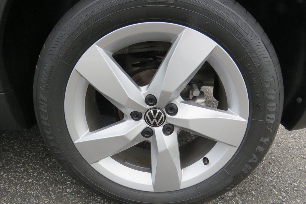 Volkswagen T-Cross 2021 фото 8