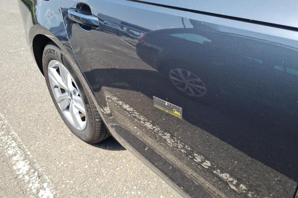 Audi A4 Avant 2016 фото 10