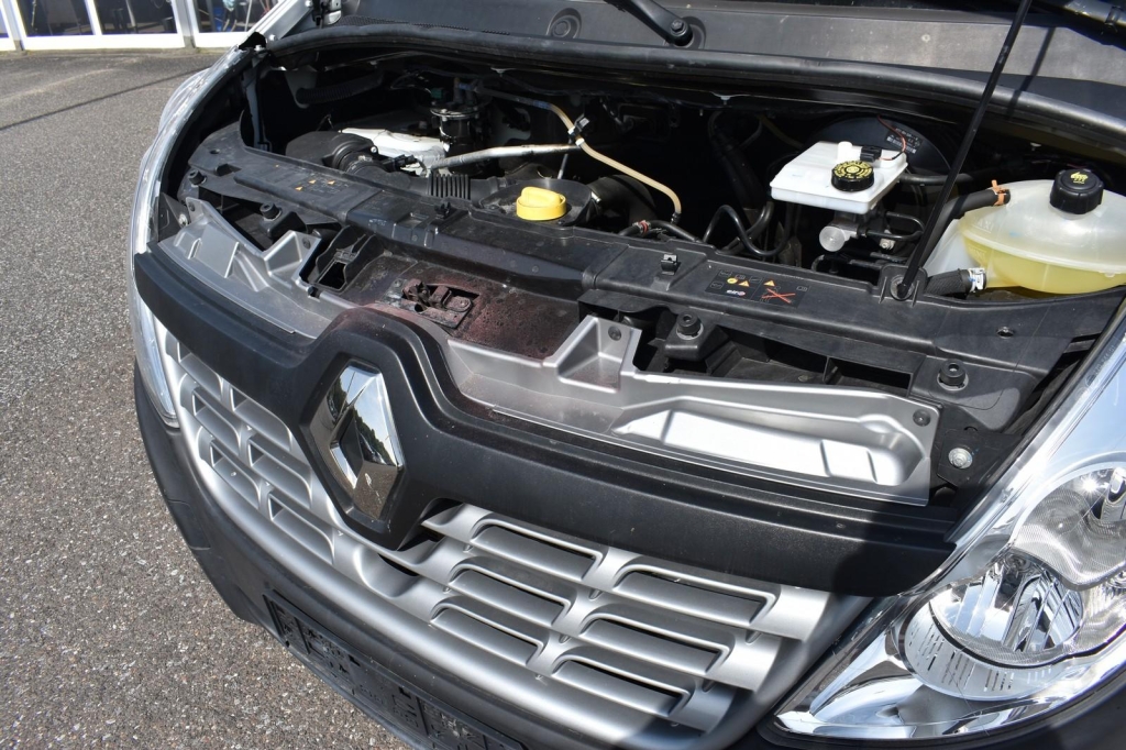 Renault Master Kasten 2018 photo 12