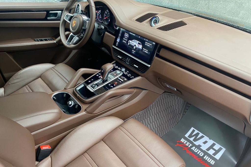 Porsche Cayenne S 2019 фото 10