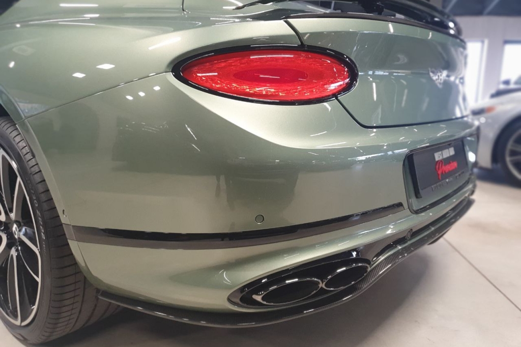 Bentley Continental GT 2021 фото 19