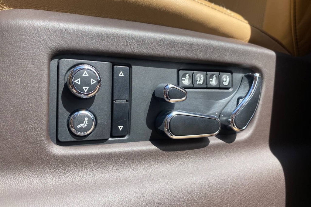 Bentley Bentayga 2017 фото 11