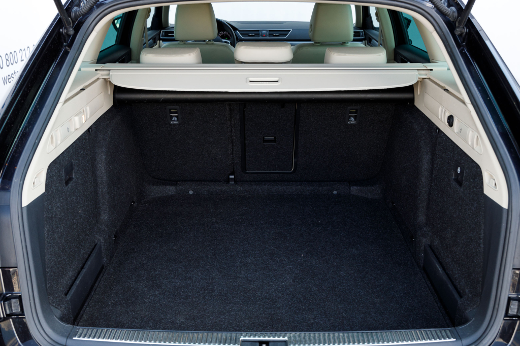 Skoda Superb 2017 фото 21