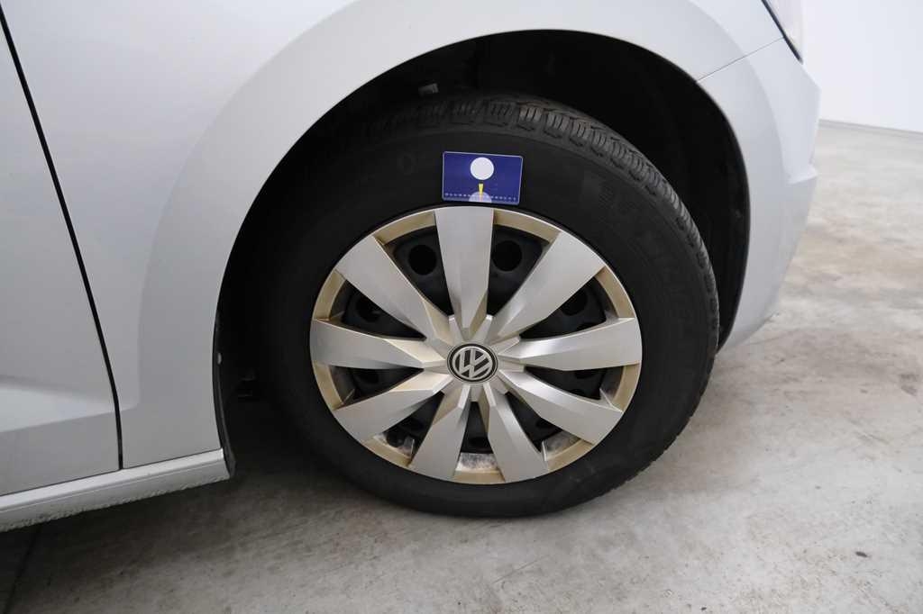 Volkswagen Touran 2018 фото 17