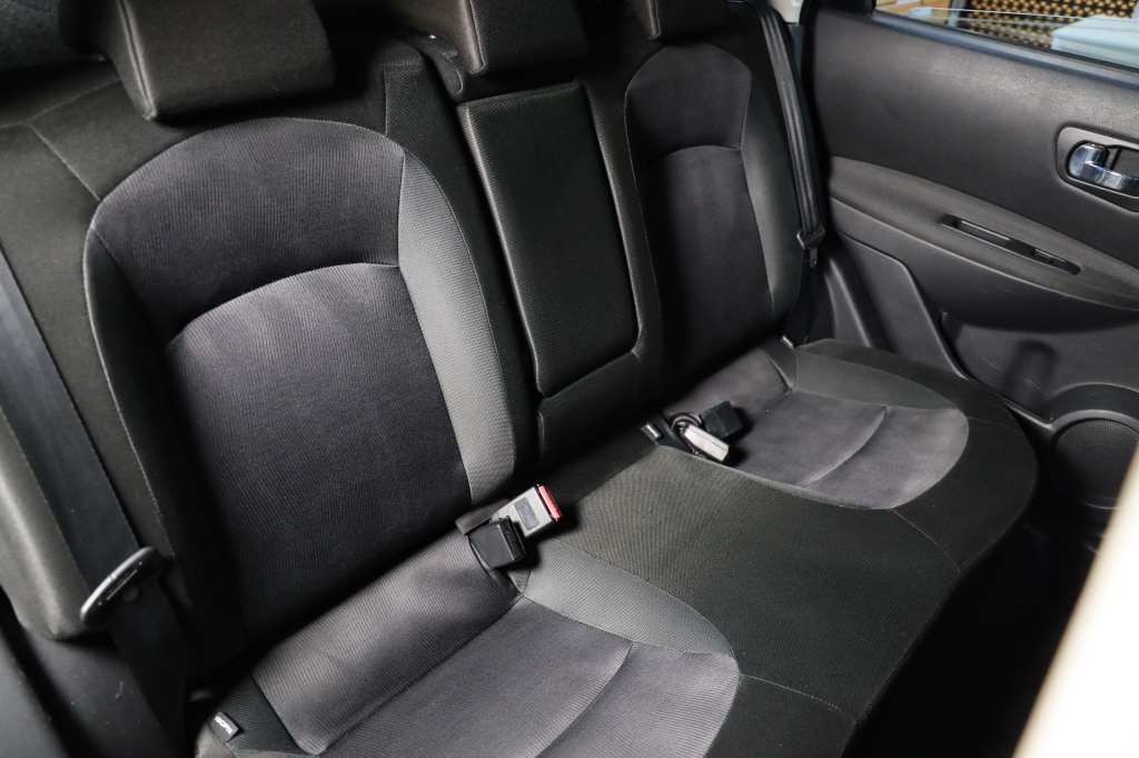 Nissan Qashqai 1.6 2013 фото 7