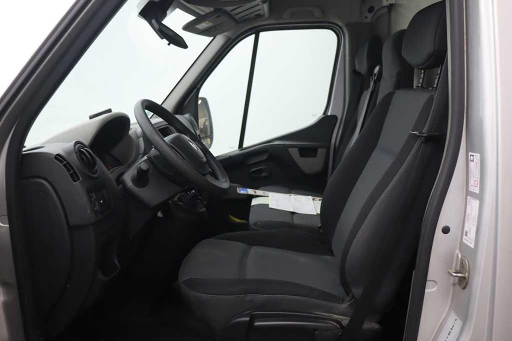 Renault Master 2016 photo 1
