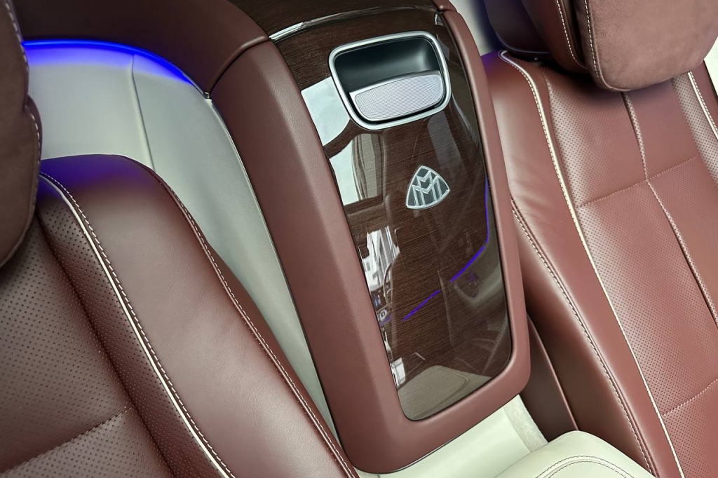 Mercedes-Benz Maybach 2021 фото 25