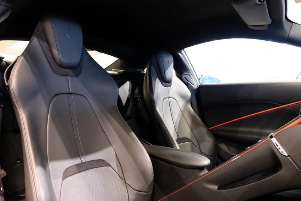 Ferrari Roma 2021 photo 3