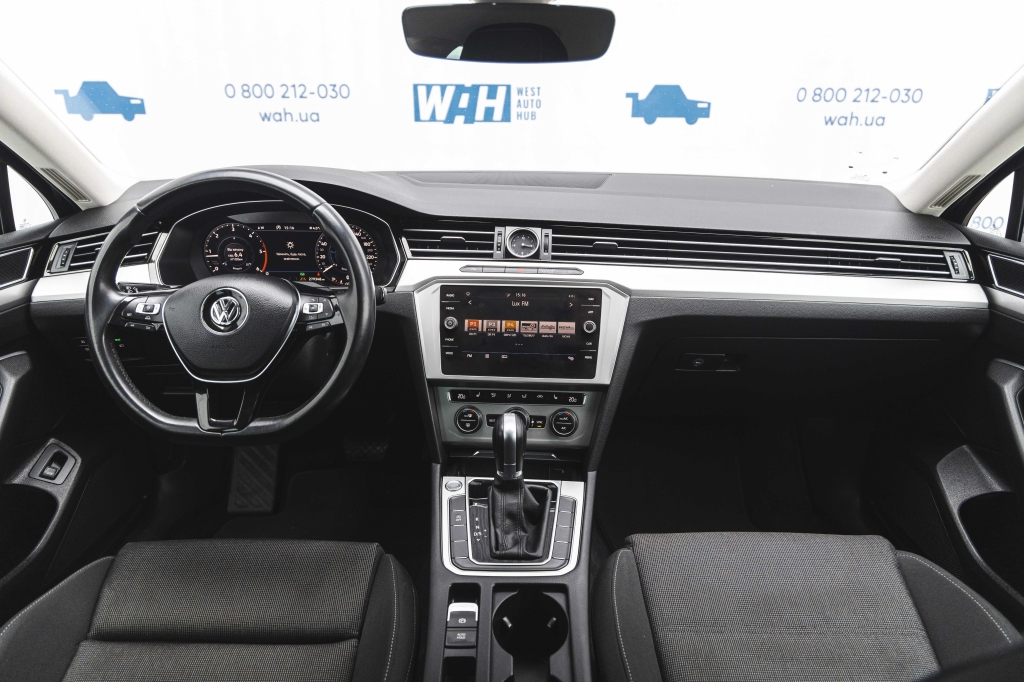Volkswagen Passat 2017 фото 28