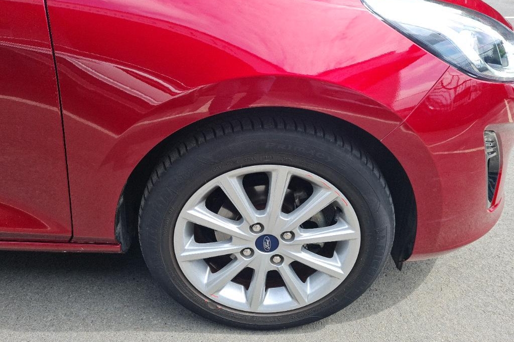 Ford Fiesta 2019 фото 8