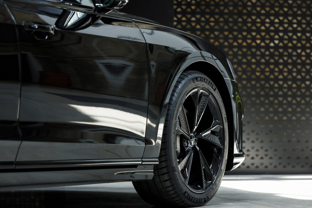 Audi A8 2020 photo 13