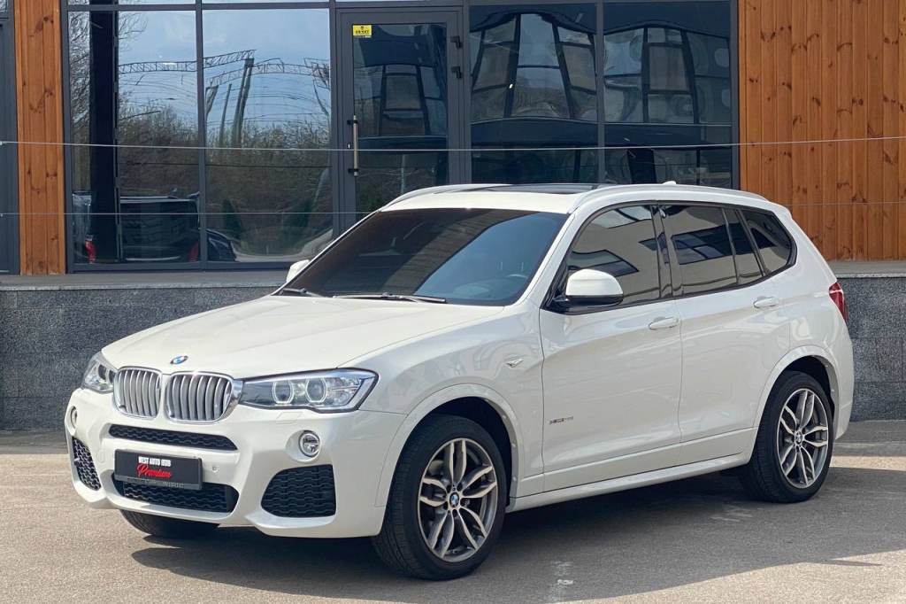 BMW X3 28i AT 2015 фото 2