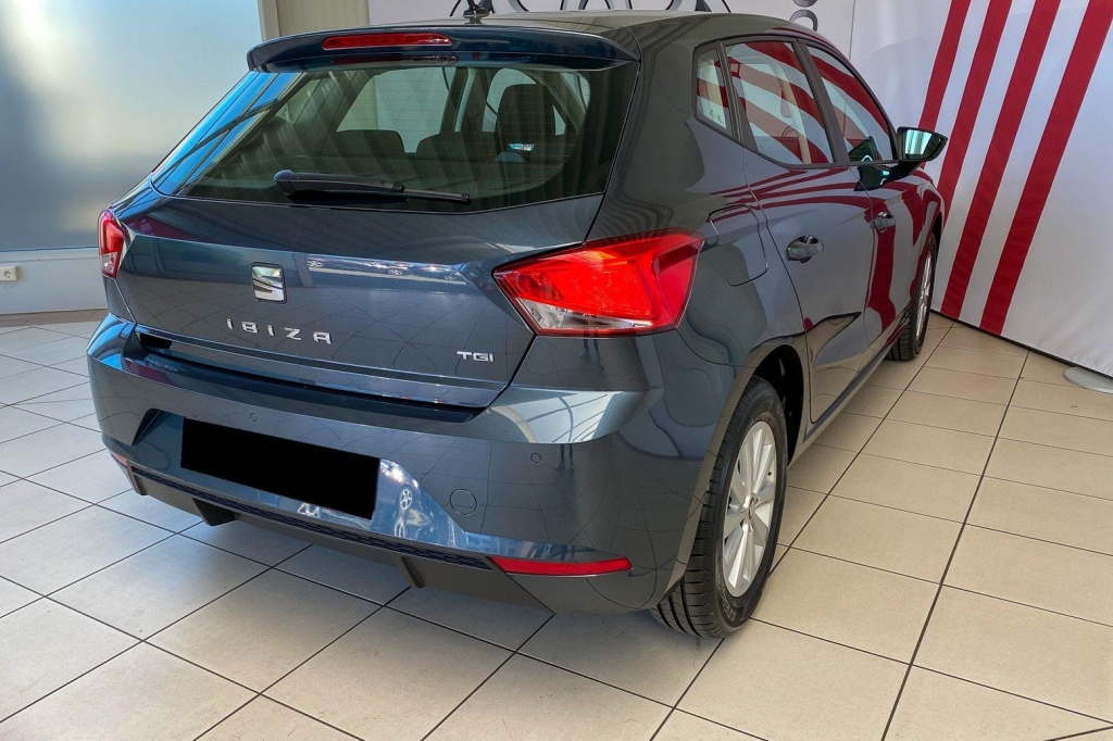 SEAT Ibiza 2019 photo 3