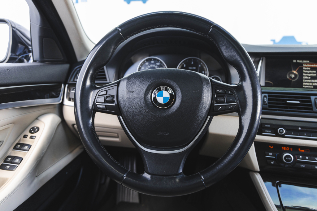 BMW 535 2015 фото 23