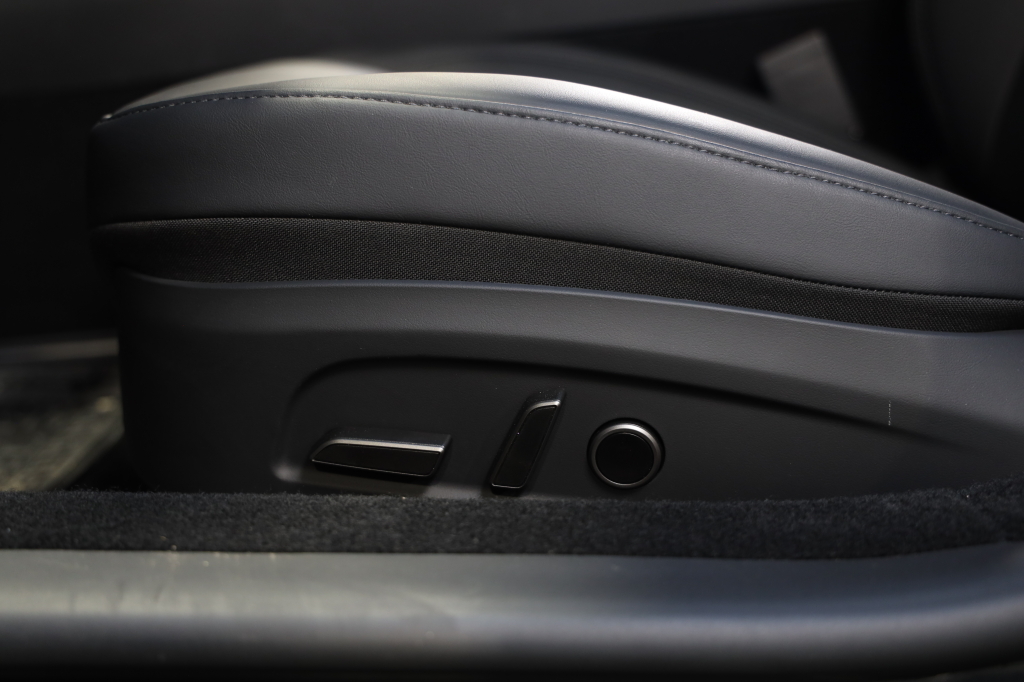 Tesla Model 3 2025 photo 22