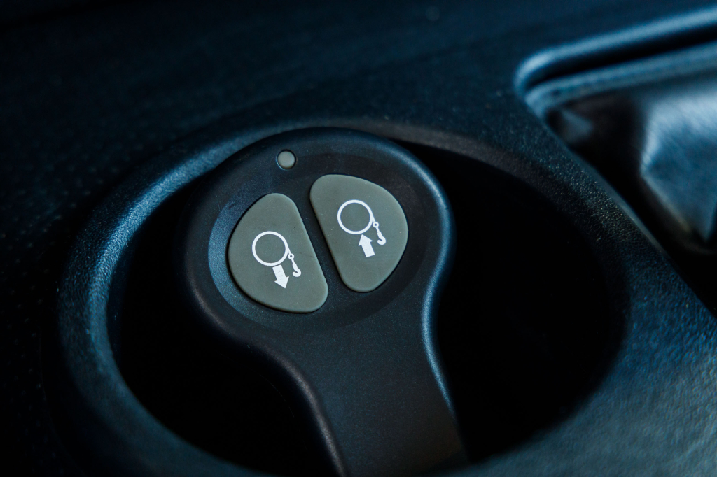 Toyota FJ Cruiser Full time 4WD 2006 фото 14