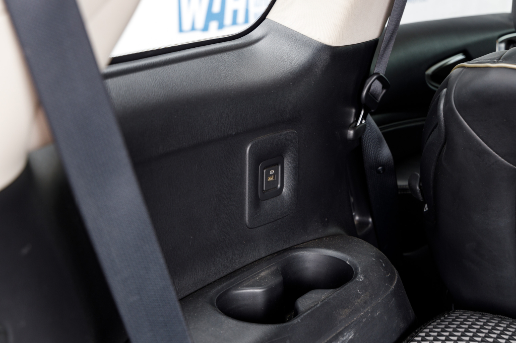 Infiniti QX60 2017 фото 36