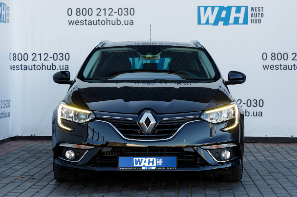 Renault Megane 2017 photo 1