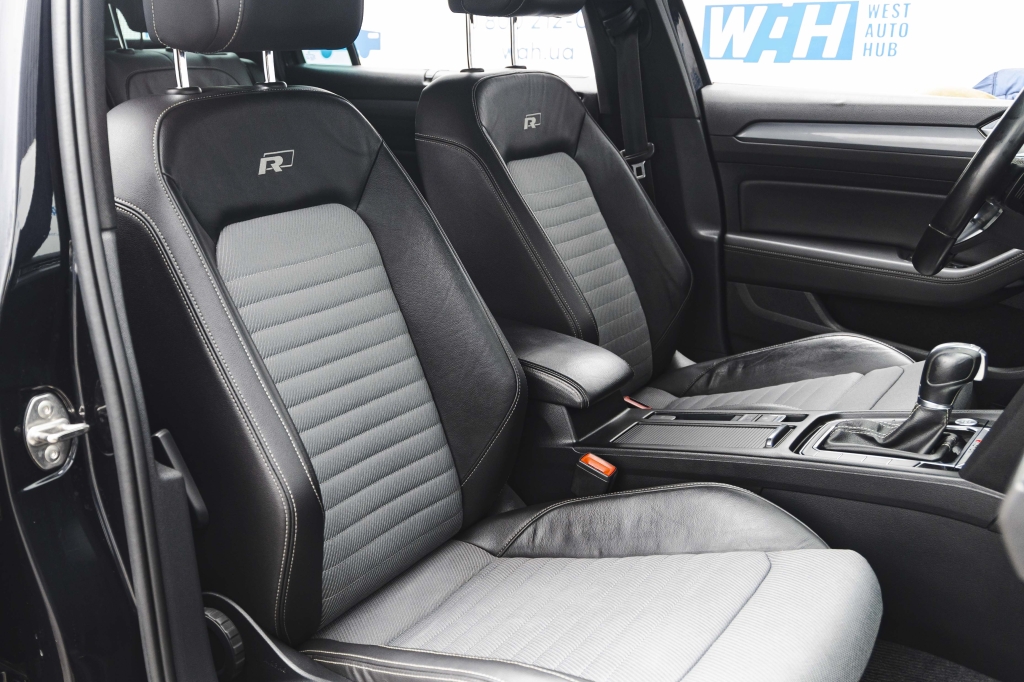 Volkswagen Passat BiTDi 4Motion 2016 photo 35