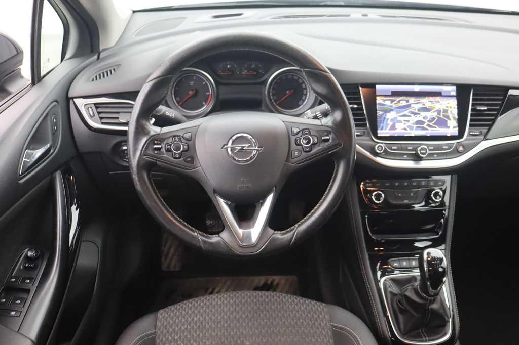 Opel Astra Sports Tourer 2016 фото 7