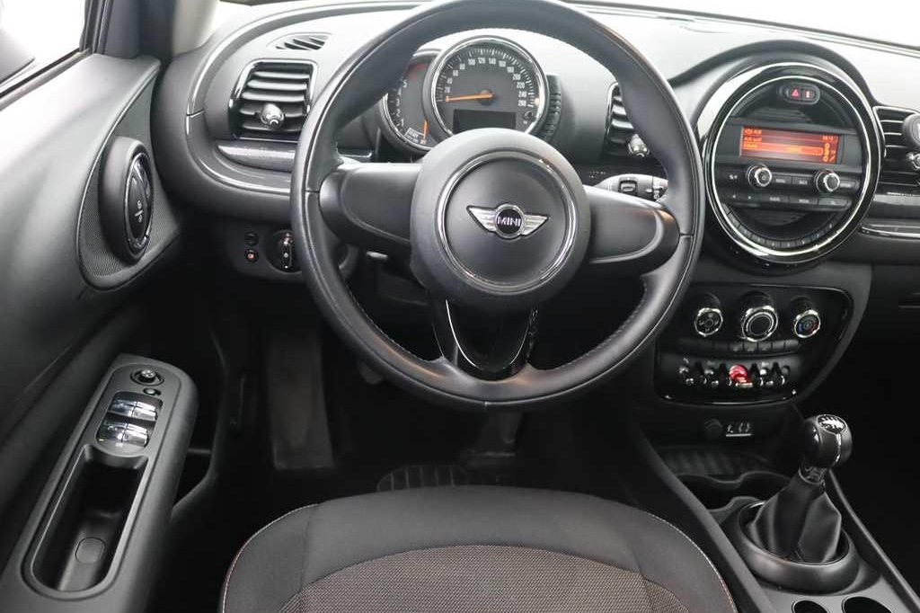 MINI Clubman 2016 фото 3