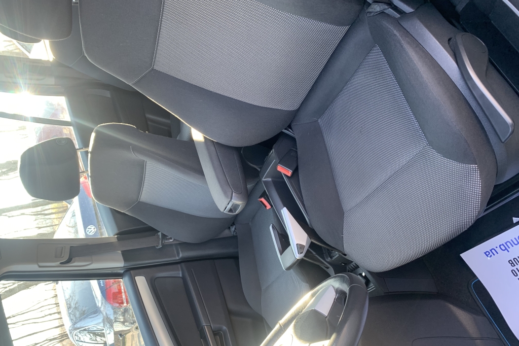 Opel Zafira photo 10