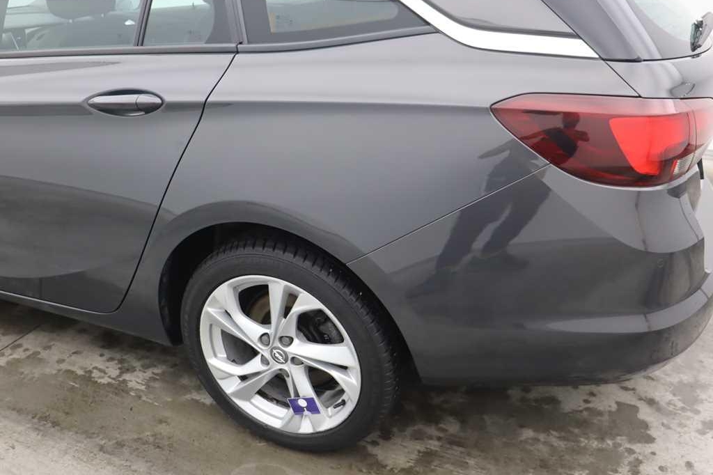 Opel Astra Sports Tourer 2016 фото 13