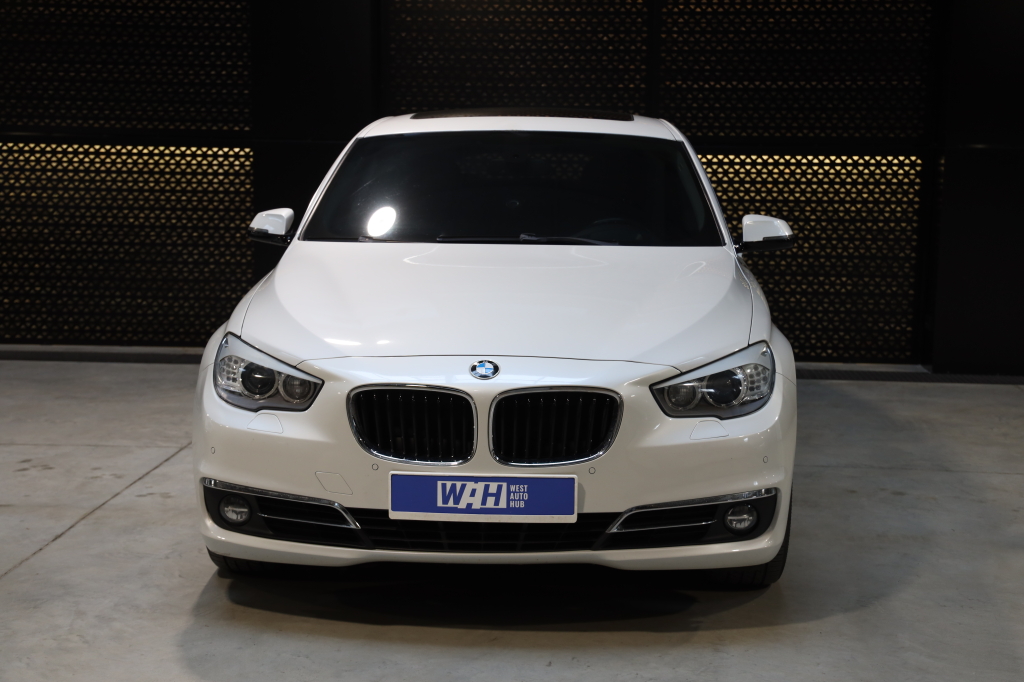 BMW 5 Series GT 2015 фото 2