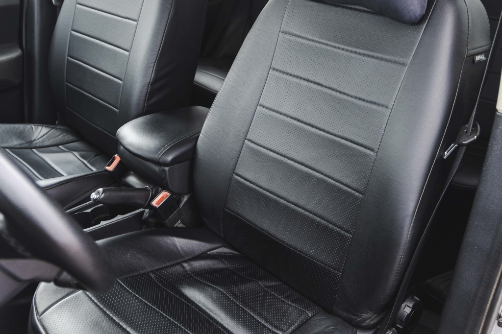 Land Rover Freelander 2010 фото 16