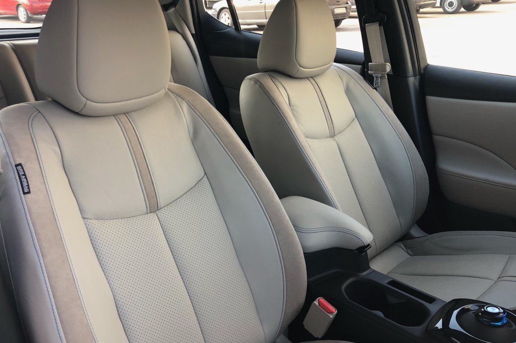 Nissan Leaf SL 40kWh 2019 фото 9