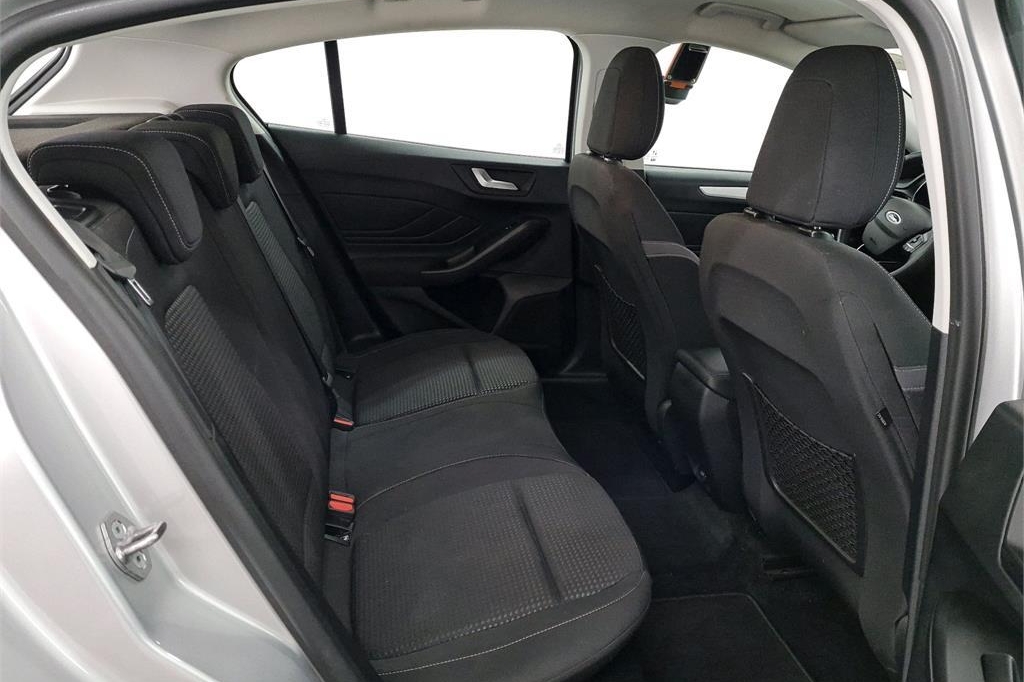 Ford Focus 2020 фото 4