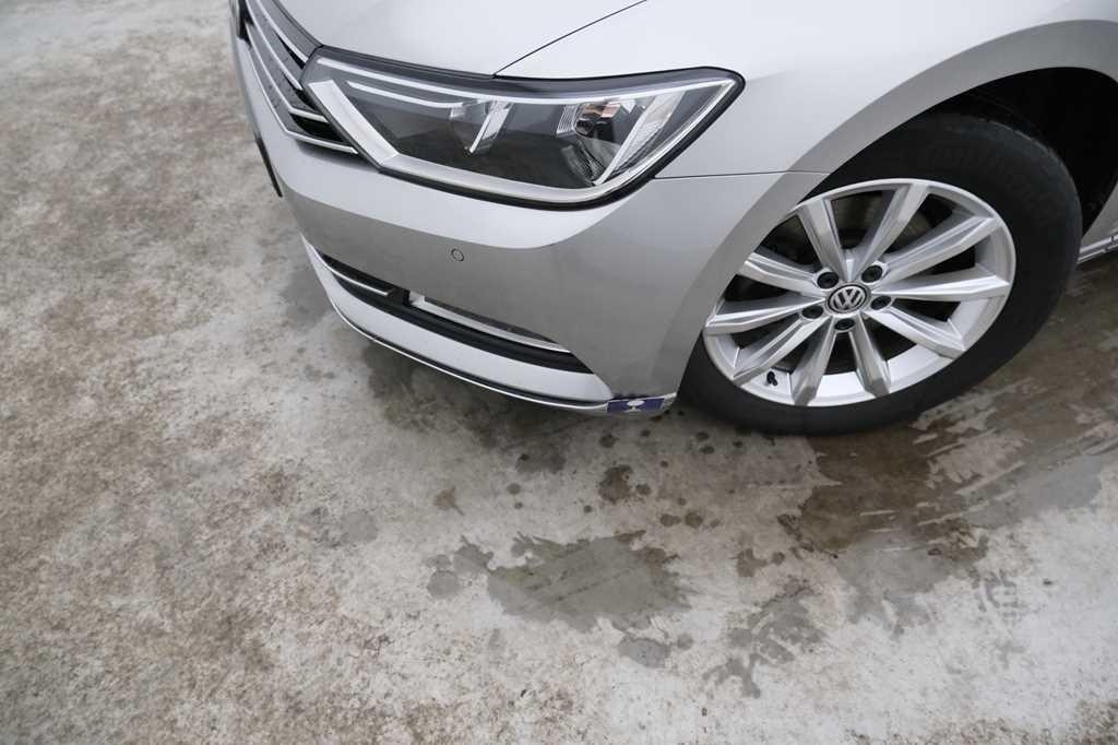 Volkswagen Passat Variant 2017 photo 14