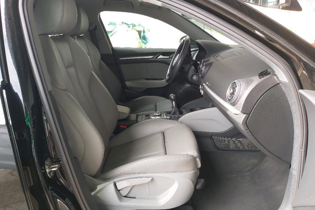 Audi A3 Sportback 2017 фото 4