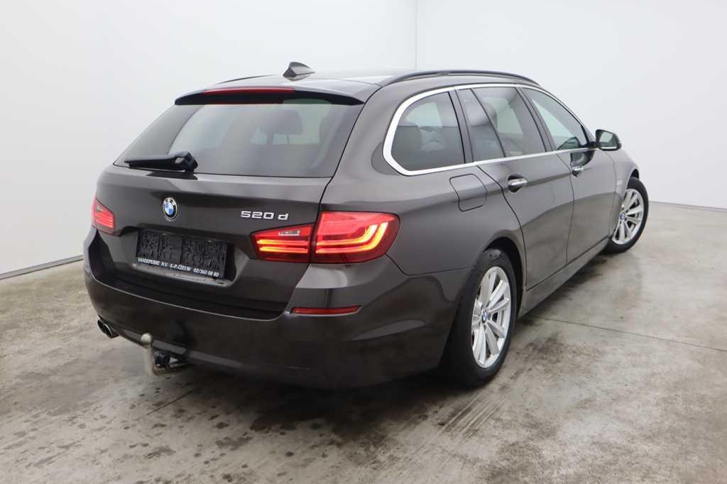 BMW 5er Touring 2015 фото 4