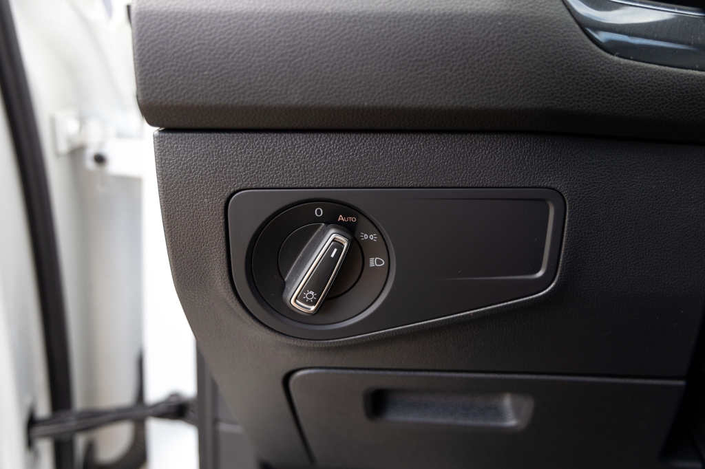 Volkswagen Tiguan SE R-Line 2022 фото 17