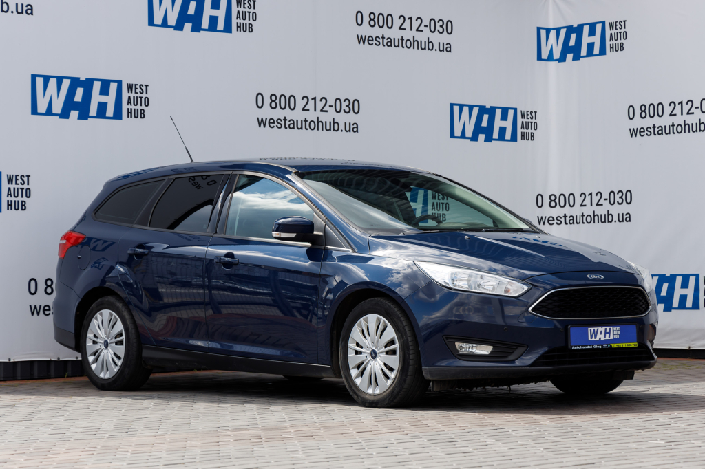 Ford Focus 2016 фото 22