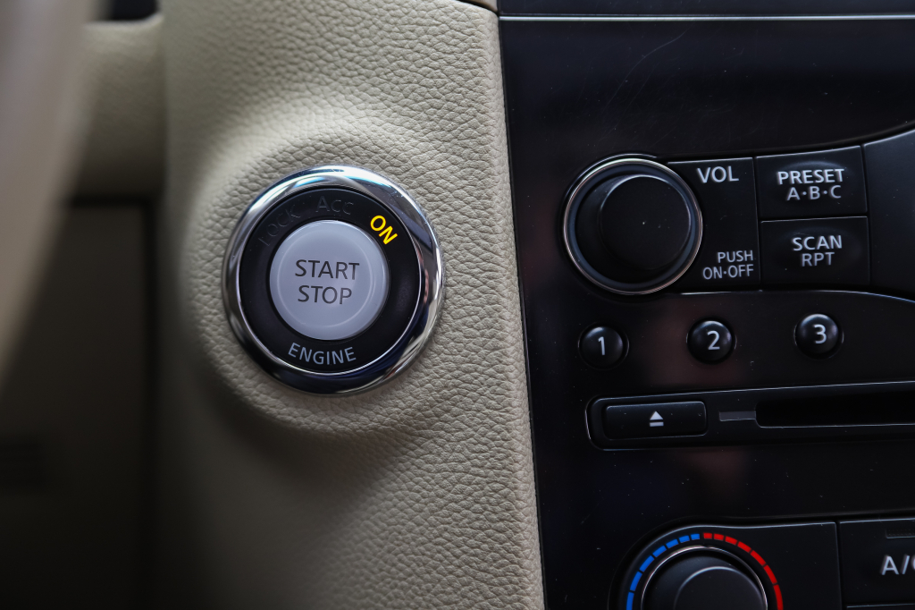 Infiniti FX 50 S 2008 photo 44