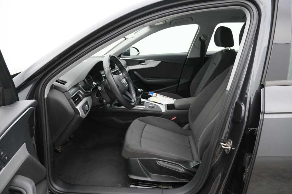 Audi A4 Avant 2016 photo 1