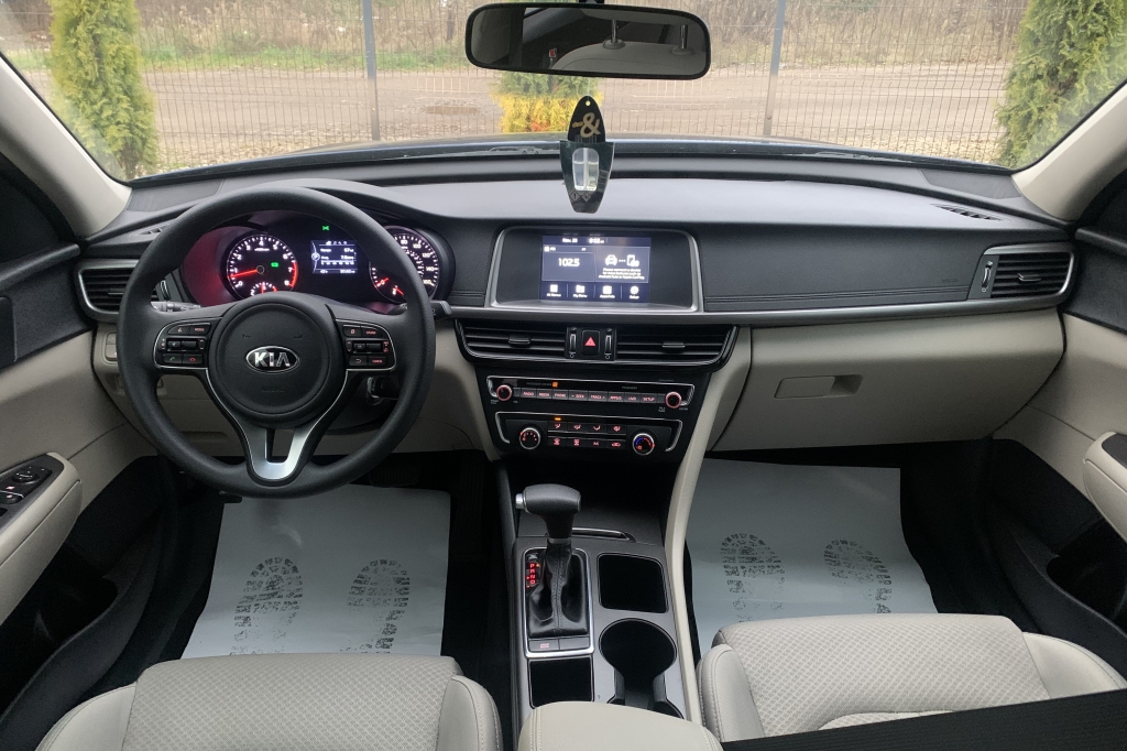 Kia Optima LX Sport фото 8