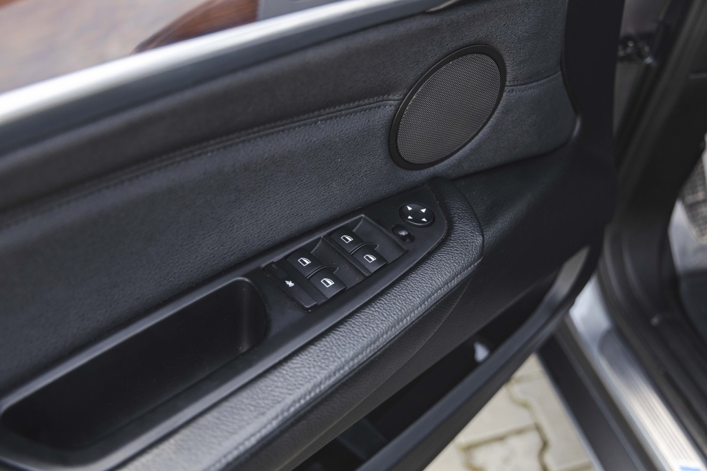 BMW X5 2010 фото 14