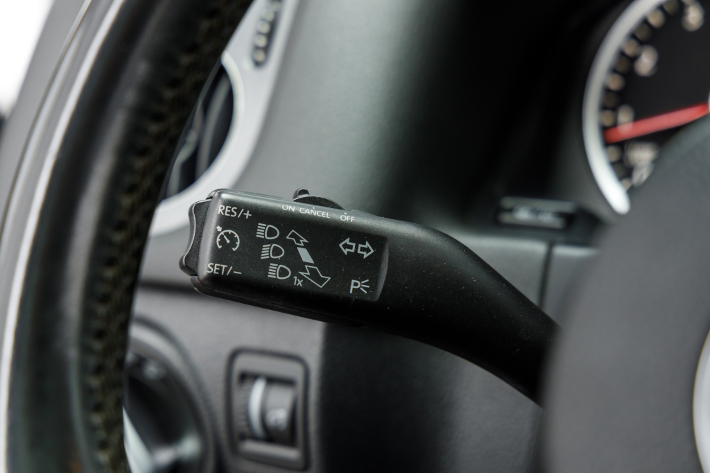 Volkswagen Tiguan S 2012 фото 22