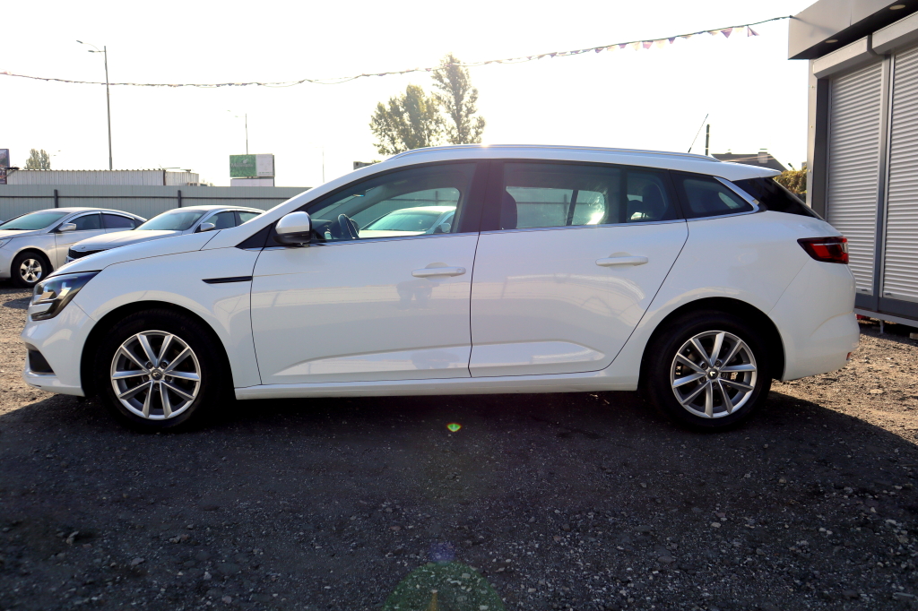 Renault Megane 2017 photo 7