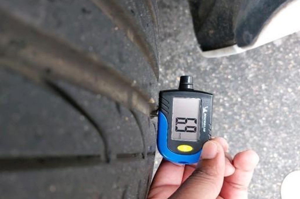 BMW 1er 2018 фото 10