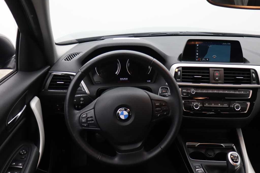 BMW 1er 2019 photo 2