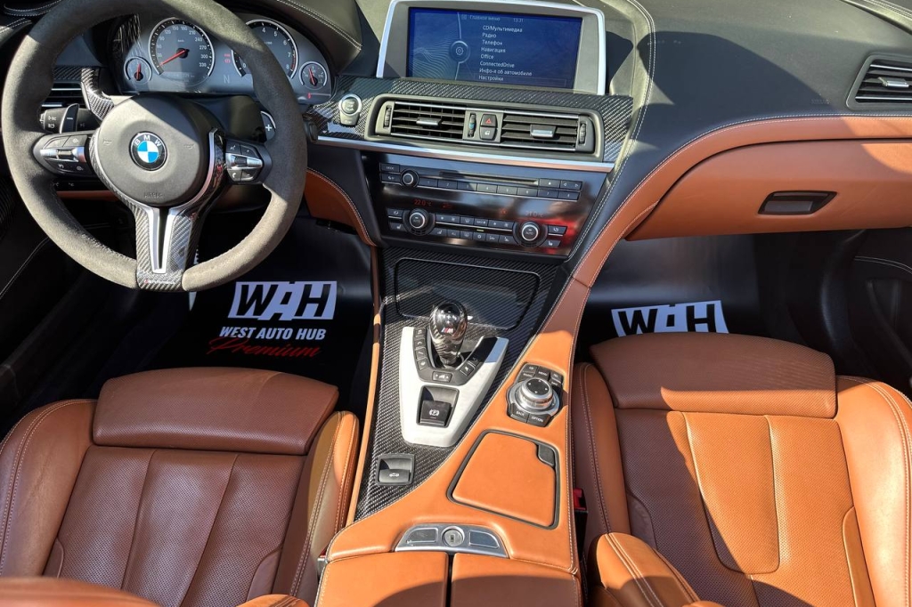 BMW M6 2012 фото 15