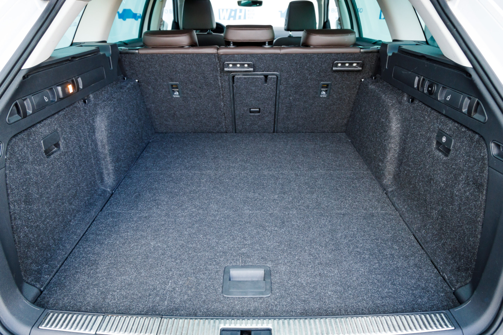 Skoda Superb Laurin & Klement 4x4 2015 фото 46