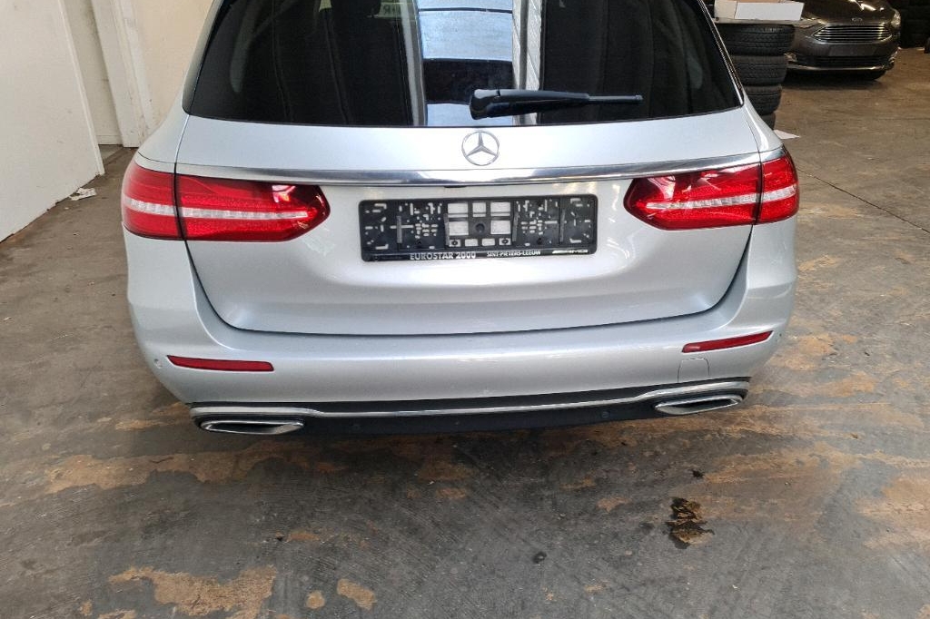 Mercedes-Benz E-Klasse 2017 фото 56