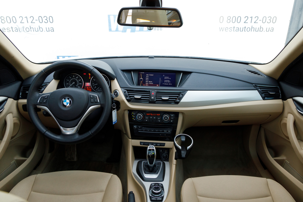 BMW X1 28I 2013 фото 11
